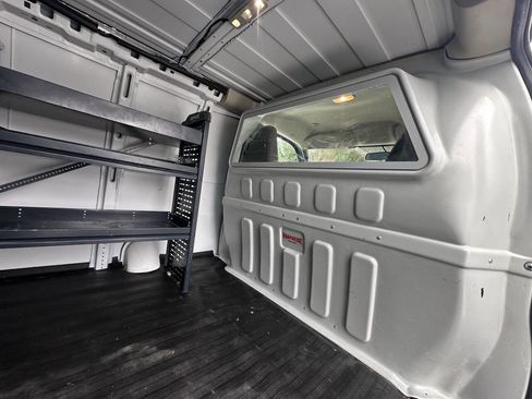 Used 2021 Chevrolet Express 2500 w/ Driver Convenience Package image 19