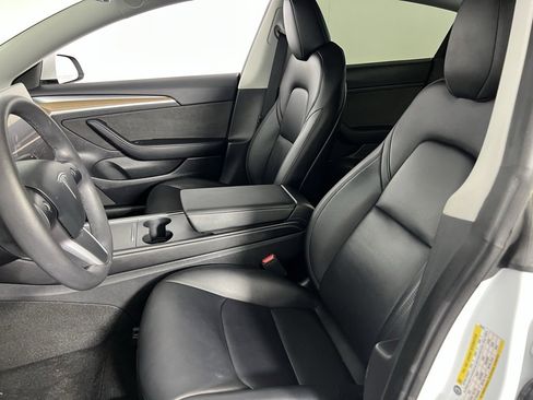 Used 2023 Tesla Model 3 Performance image 22