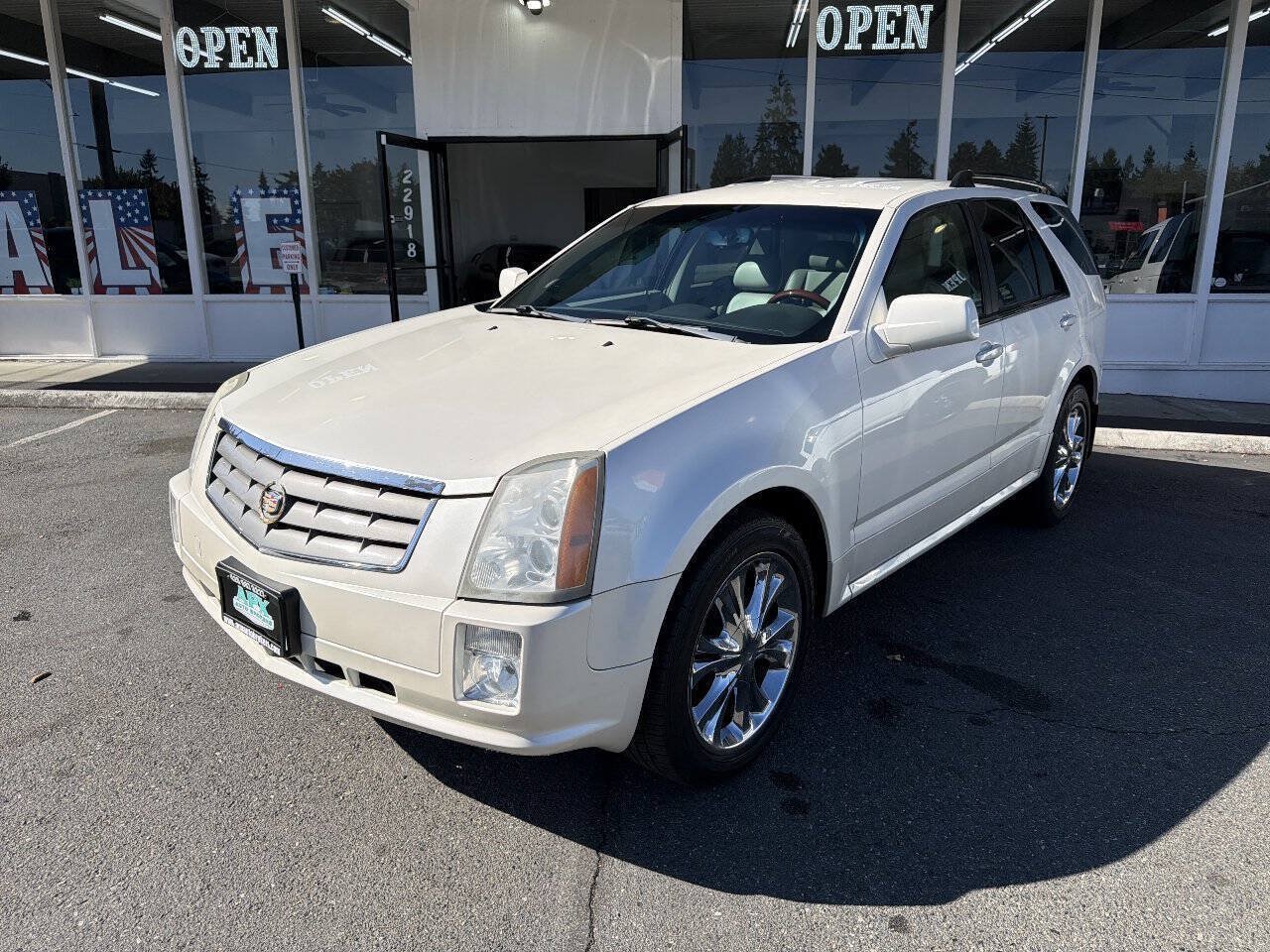 Used 2004 Cadillac SRX V8 AWD/4WD image 1