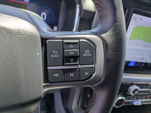 Used 2025 Ford F150 Lariat w/ Equipment Group 501A Mid AWD/4WD image 18