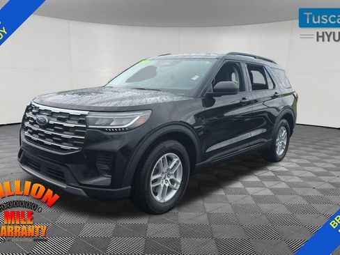 Used 2026 Ford Explorer Active RWD image 3
