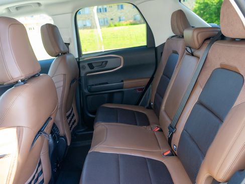 Used 2024 Ford Bronco Sport Badlands w/ Premium Package AWD/4WD image 33