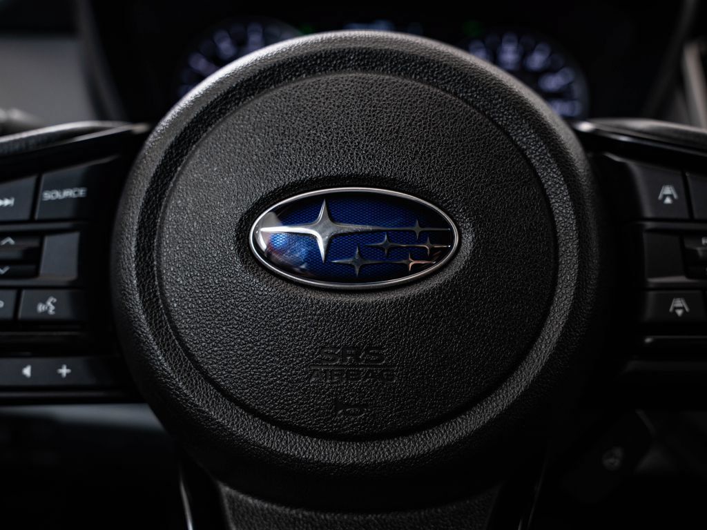 Used 2025 Subaru Outback Onyx Edition XT AWD/4WD image 31