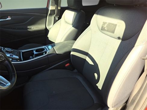 Used 2023 Hyundai Santa Fe SEL image 11