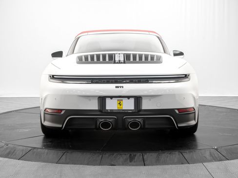 Certified 2026 Porsche 911 Targa 4 GTS AWD/4WD image 14