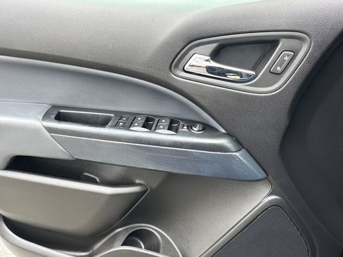 Used 2019 Chevrolet Colorado Z71 AWD/4WD image 8