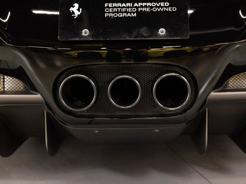 Certified 2015 Ferrari 458 Italia Coupe RWD image 40