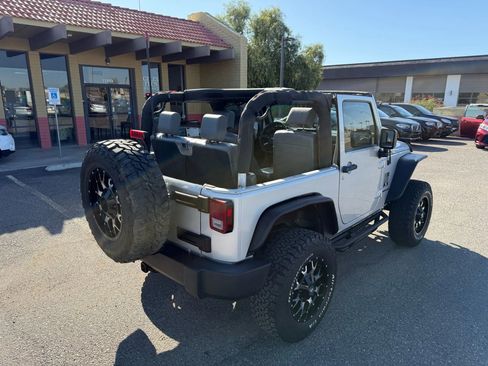 Used 2009 Jeep Wrangler X image 15