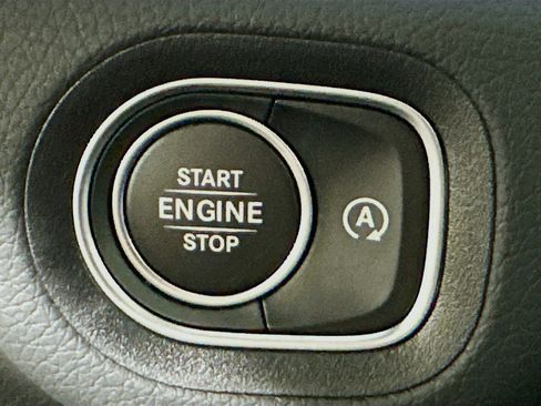 Used 2026 Mercedes-Benz GLE 350 4MATIC image 16