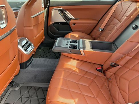 New 2026 BMW 760i xDrive AWD/4WD image 28