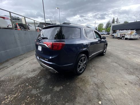 Used 2018 GMC Acadia Denali w/ Technology Package AWD/4WD image 6