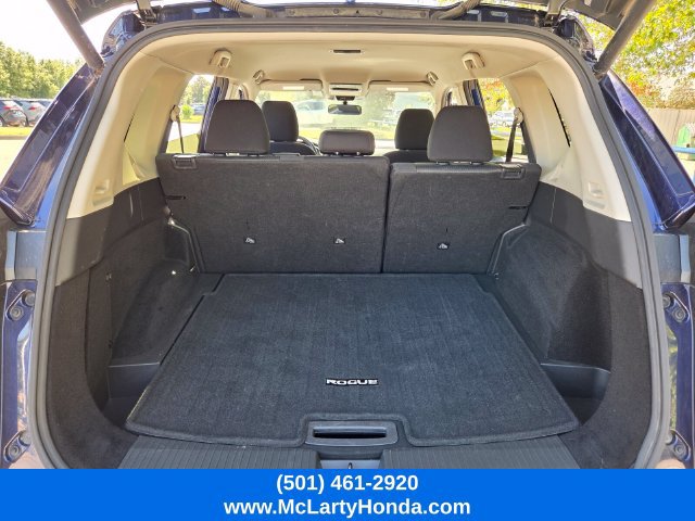 Used 2025 Nissan Rogue SV AWD/4WD image 14