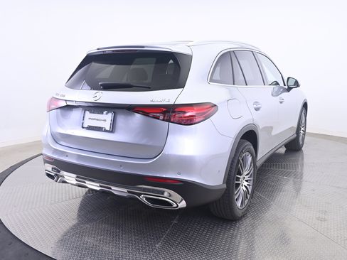 Used 2026 Mercedes-Benz GLC 300 4MATIC image 7