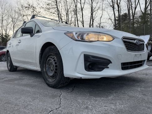 Used 2019 Subaru Impreza 2.0i image 11