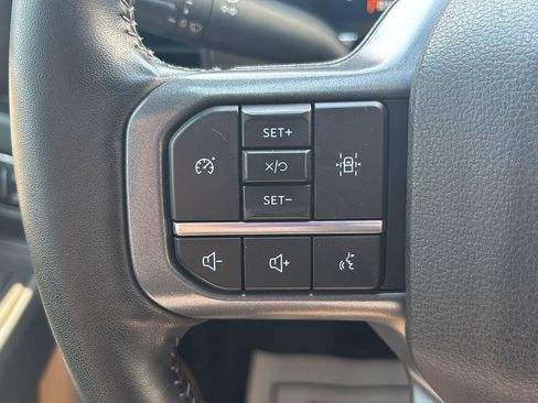 Used 2023 Ford F150 Lariat w/ Max Trailer Tow Package AWD/4WD image 12