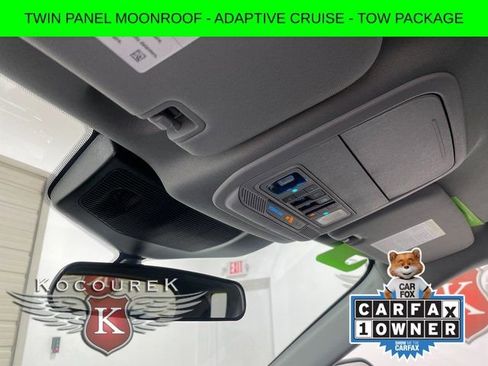 Used 2023 Ford Explorer XLT w/ Equipment Group 202A image 18