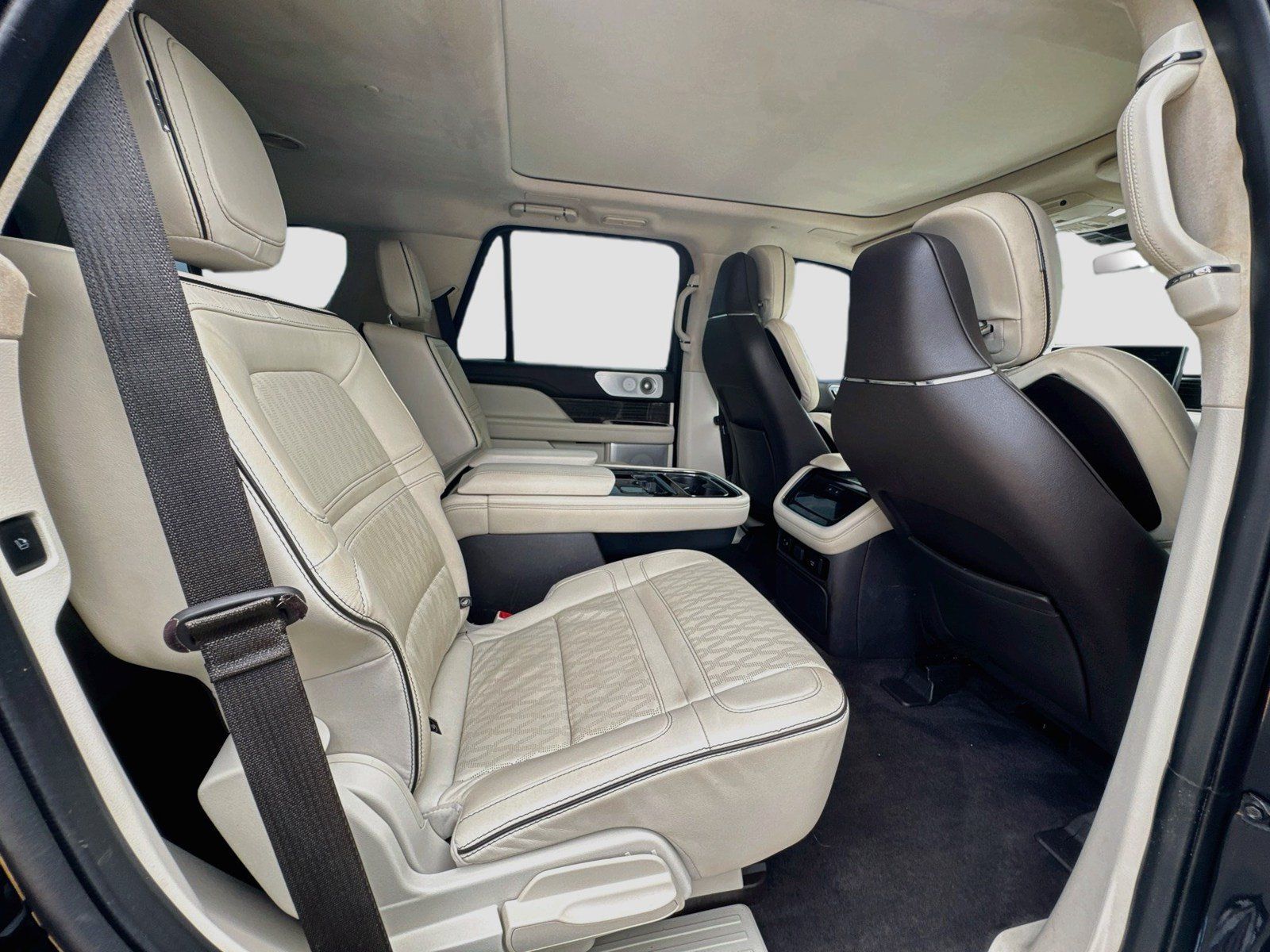 Used 2022 Lincoln Navigator Black Label AWD/4WD image 31