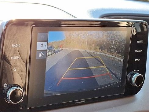 Used 2022 Hyundai Santa Fe SEL Convenience image 15