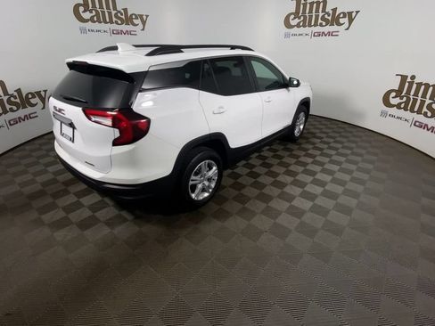 Certified 2024 GMC Terrain SLE w/ Driver Convenience Package AWD/4WD image 8
