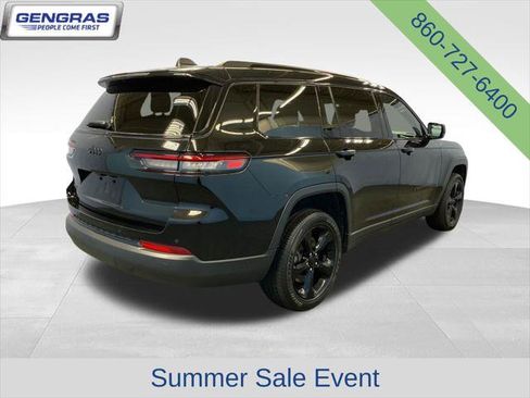 Certified 2025 Jeep Grand Cherokee L Altitude AWD/4WD image 8