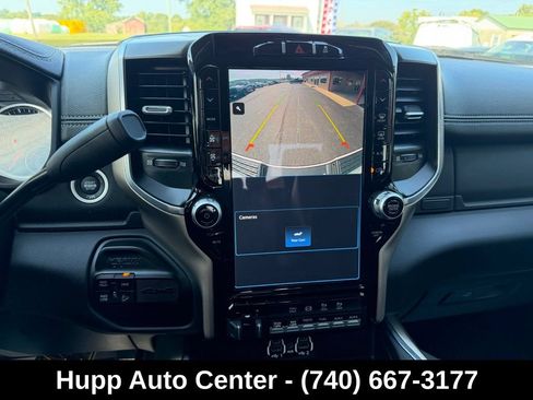 Used 2023 RAM 2500 Laramie AWD/4WD image 11