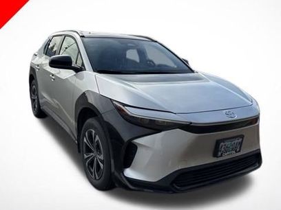 Used 2024 Toyota bZ4X XLE w/ Weather Package