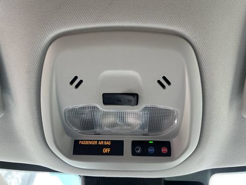 Used 2025 Chevrolet Trax ACTIV w/ Driver Confidence Package FWD image 20