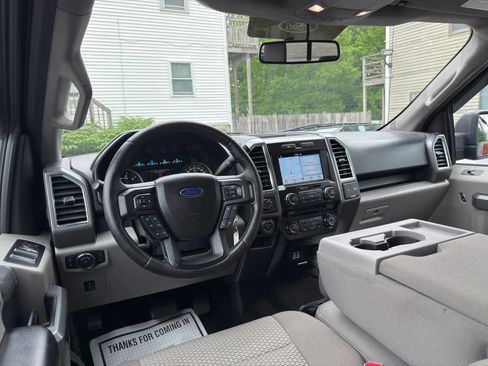 Used 2016 Ford F150 XLT w/ Equipment Group 302A Luxury AWD/4WD image 30
