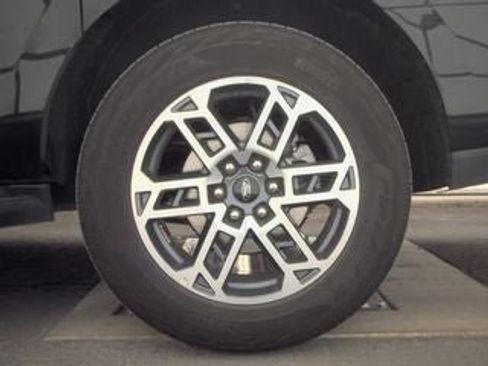 Certified 2025 Ford Expedition Max Active AWD/4WD image 24
