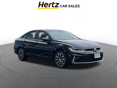 Used 2025 Volkswagen Jetta SE