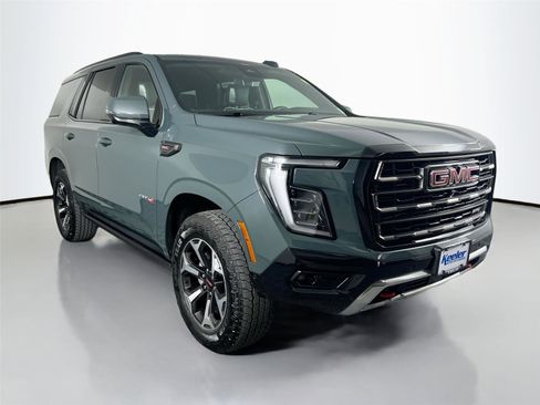 Used 2025 GMC Yukon AT4 Ultimate AWD/4WD image 8