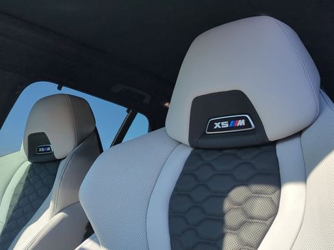 Used 2026 BMW X5 M Competition w/ Executive Package image 16