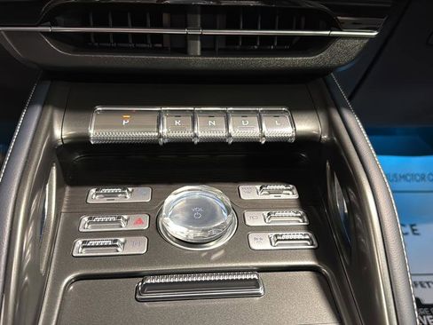 Used 2024 Lincoln Nautilus Reserve image 25