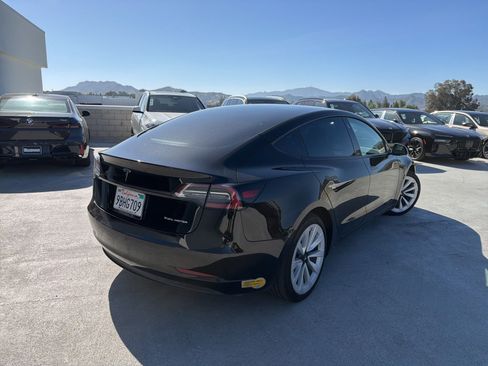 Used 2022 Tesla Model 3 Long Range image 4