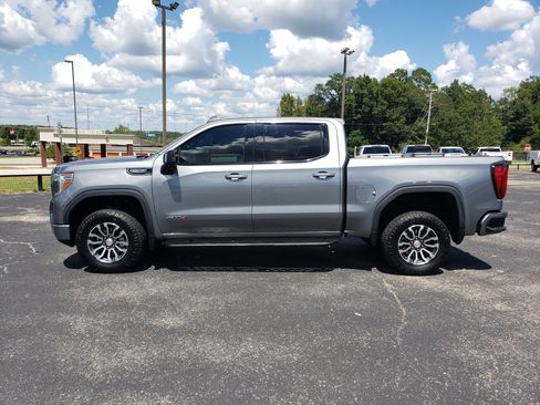 Used 2021 GMC Sierra 1500 AT4 w/ AT4 Value Package AWD/4WD image 6