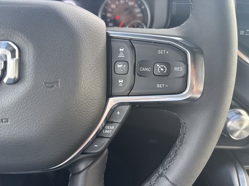 Used 2025 RAM 1500 Laramie w/ Trailer Tow Group AWD/4WD image 27