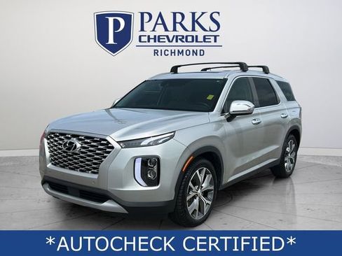 Used 2021 Hyundai Palisade SEL w/ Premium Package AWD/4WD image 3