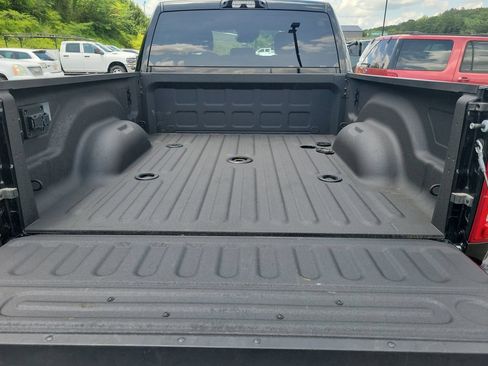 Used 2024 RAM 2500 Big Horn w/ Safety Group AWD/4WD image 39