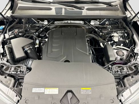 Certified 2025 Audi Q5 Premium Plus w/ Premium Plus image 28