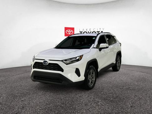 Used 2024 Toyota RAV4 LE image 1