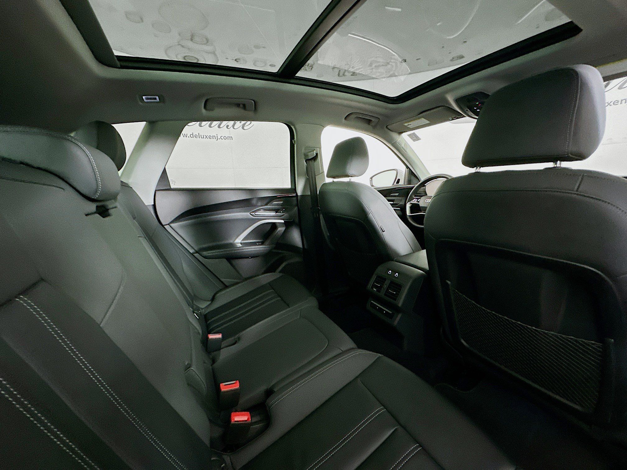 Used 2025 Audi Q5 Premium Plus AWD/4WD image 29