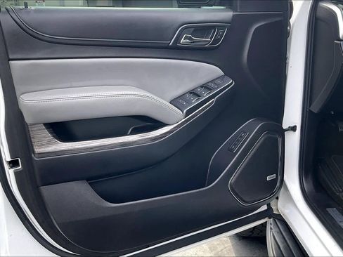 Used 2016 Chevrolet Tahoe LT w/ Luxury Package image 26