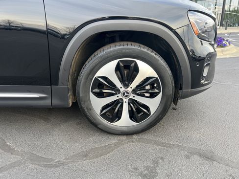 Used 2025 Mercedes-Benz GLB 250 image 13