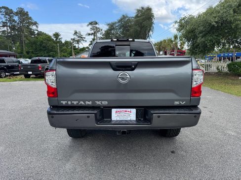 Used 2017 Nissan Titan SV RWD image 34