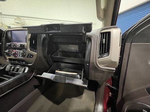 Used 2015 GMC Sierra 2500 Denali image 16