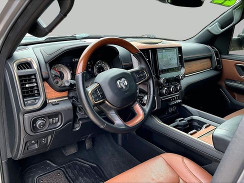 Used 2022 RAM 1500 Limited AWD/4WD image 16