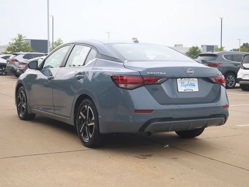 Used 2024 Nissan Sentra SV FWD image 6