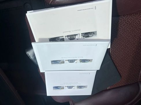 Used 2019 Lincoln Navigator Black Label AWD/4WD image 23