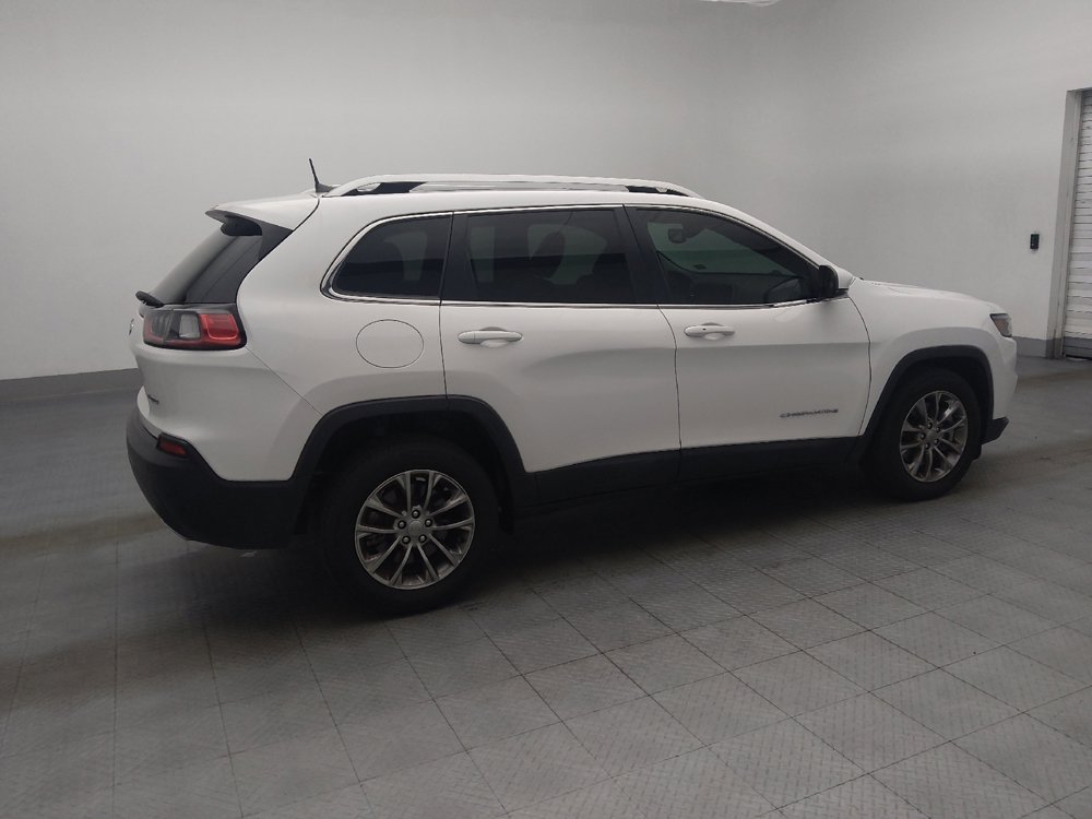 Used 2019 Jeep Cherokee Latitude Plus w/ Comfort/Convenience Group FWD image 10