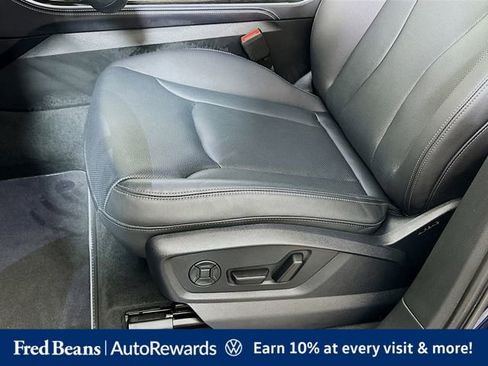 Used 2025 Audi Q7 3.0T Premium Plus w/ Premium Plus Package AWD/4WD image 21